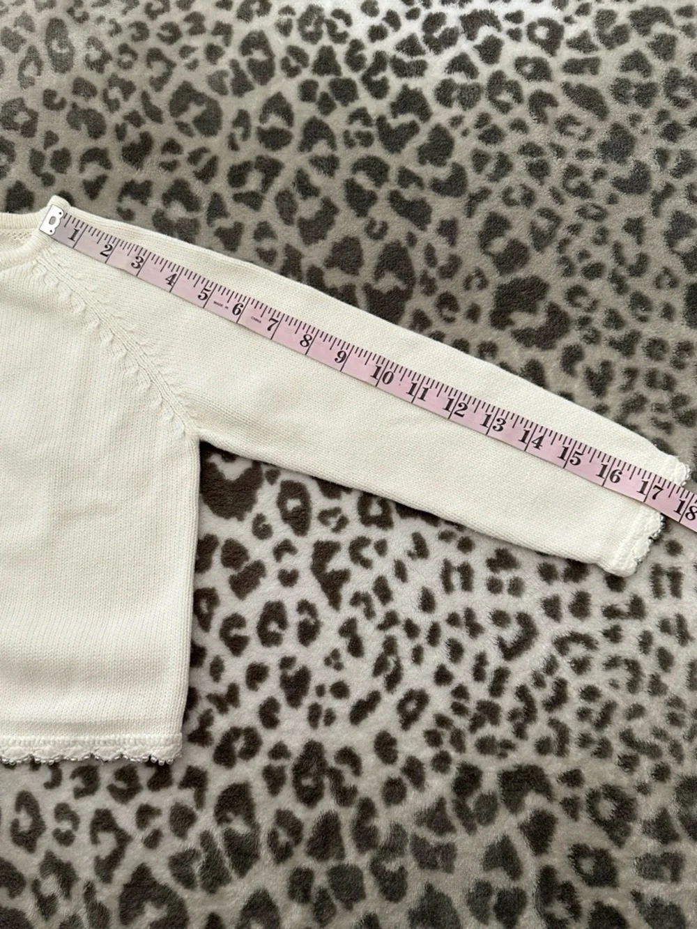 2001 Gymboree Off White Cream Button Up Sweater Bead Details Size 5 Large